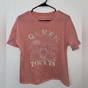 American eagle queen t shirt